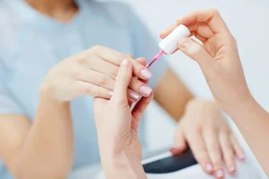 Манікюр на довгі нігті: стильні ідеї, форми, тренди та дизайн для будь-якого образу